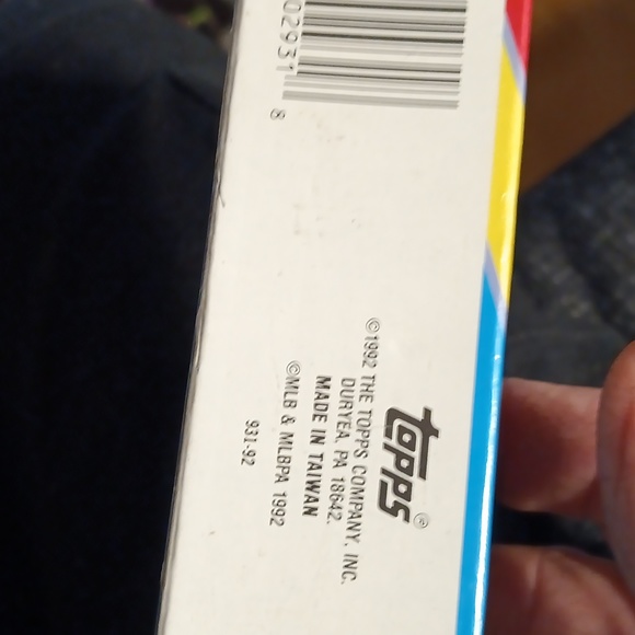 Topps 1992 micro baseball card factory sealed set with 12 micro gold cards - Picture 10 of 11